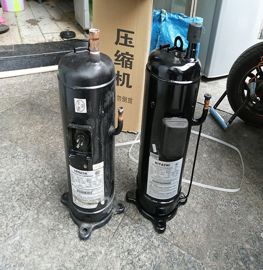亭湖中央空调压缩机的更换维修